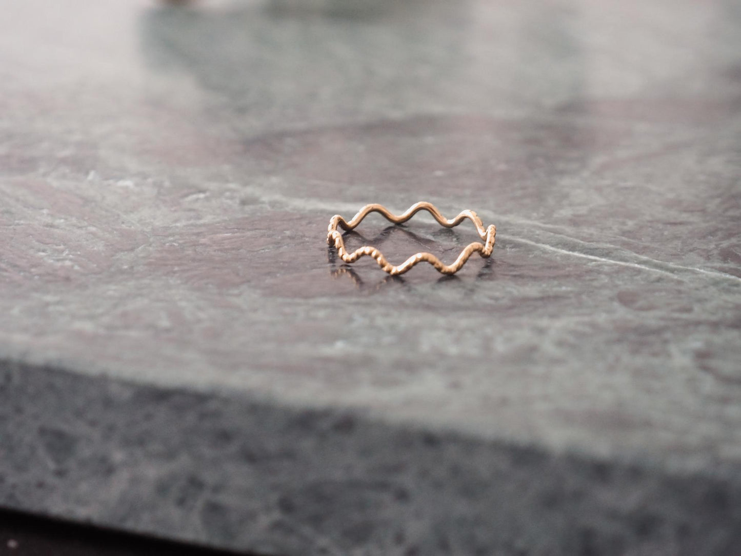 Waves Ring