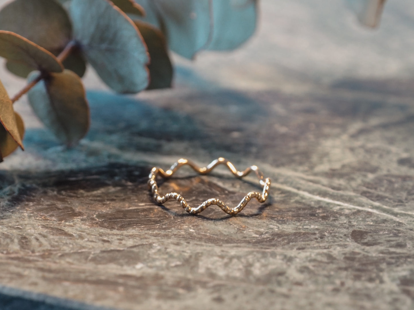 Waves Ring