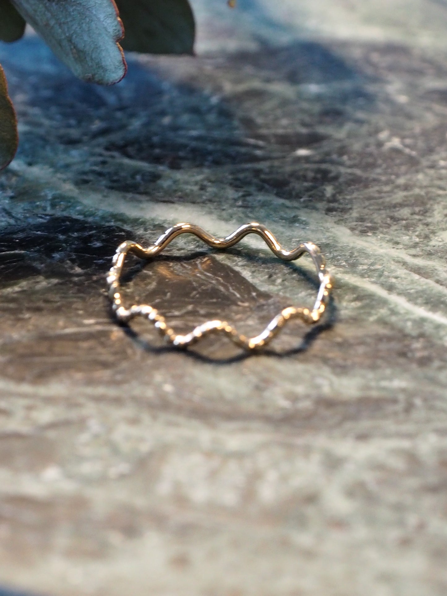 Waves Ring